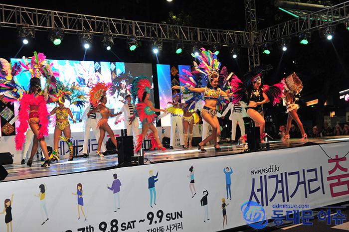 2018세계거리춤축제 2일차 5개국 전통춤 공연 모습사진  동대문 이슈