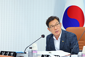 남궁역 시의원, ‘하천 점용허가 지연으로 사업비 시민 기대 어쩌나’....예산 전액 싹둑 짤려 기사 이미지